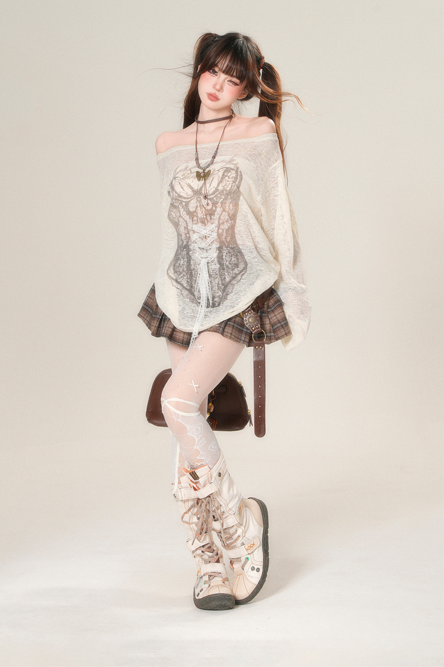 Loose Lace Design Top