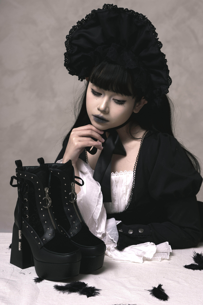 [Vorbestellung bis 18. März] Gothic-Puppen-Schleifen-Stiefeletten