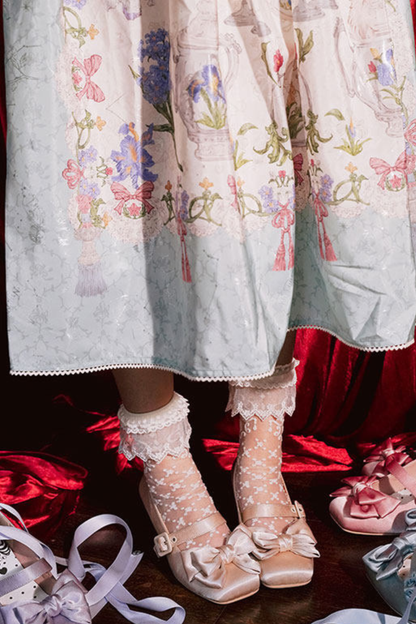 レースアップリボンサテンスクエアトゥシューズ