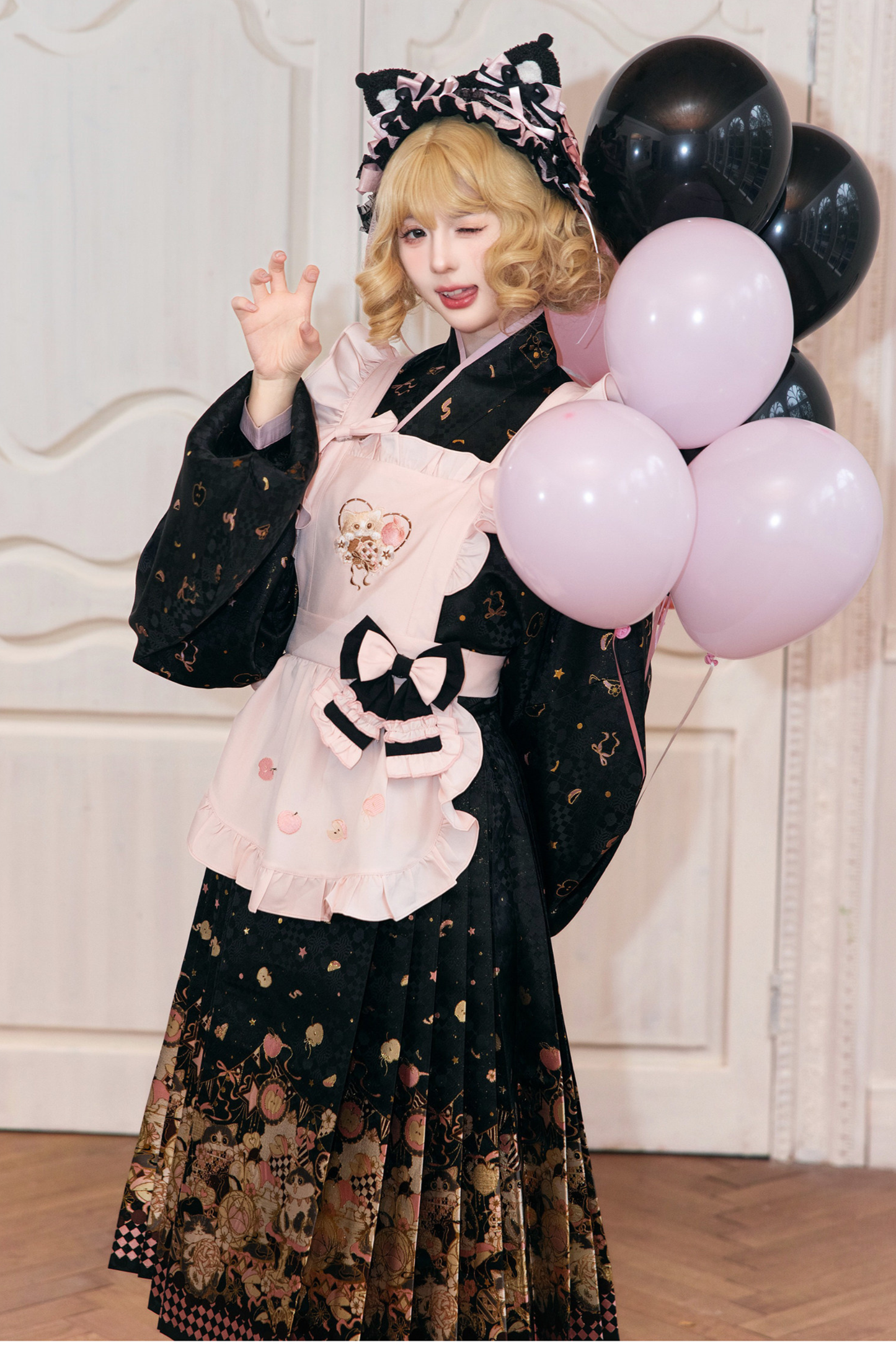 中國風甜美馬戲團圍裙+上衣+裙子+夾子