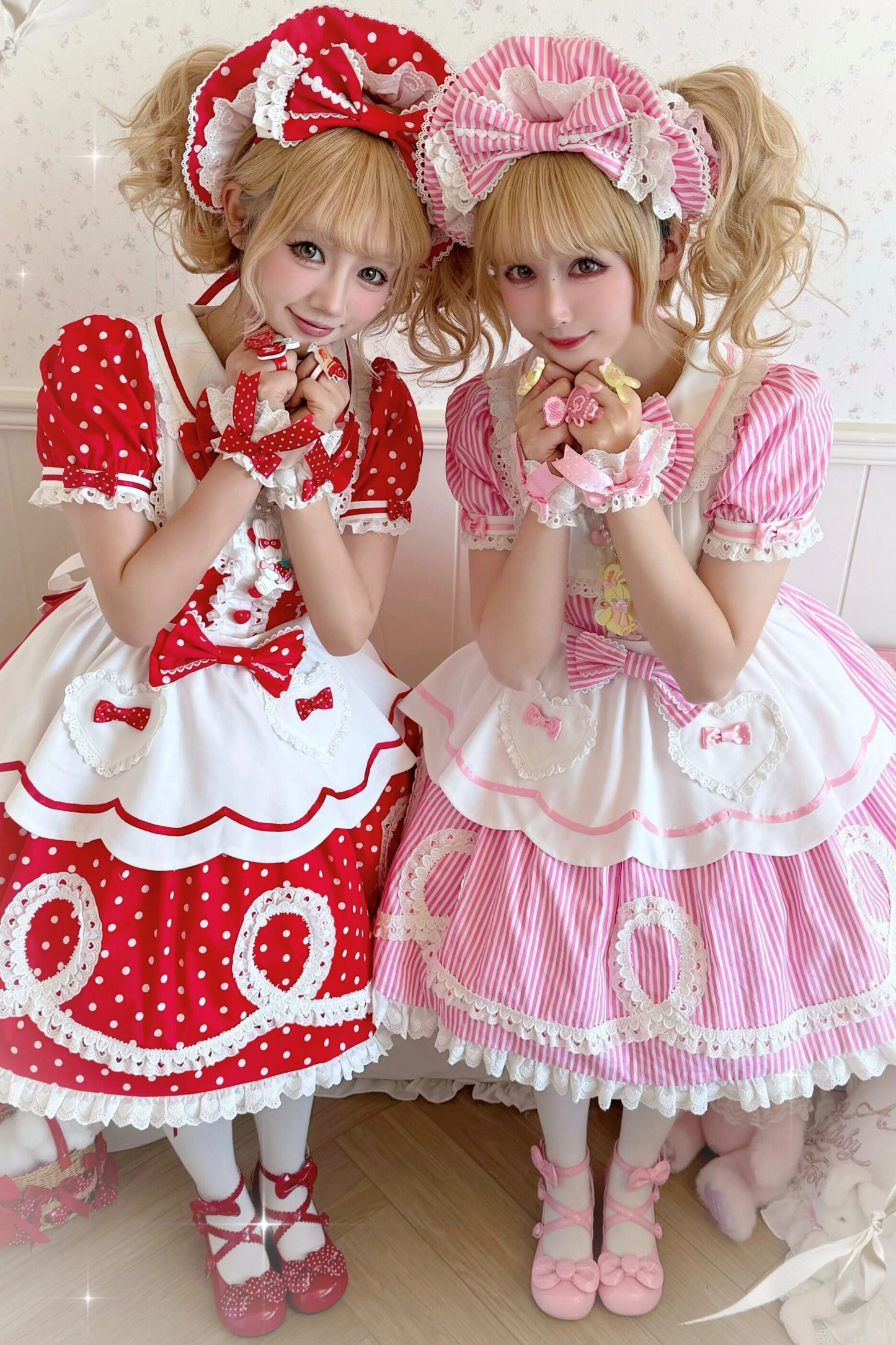 [Vorbestellung] Retro-Puppenartiges Lolita-Kleid + Haarband + Clip + Haube + Hut