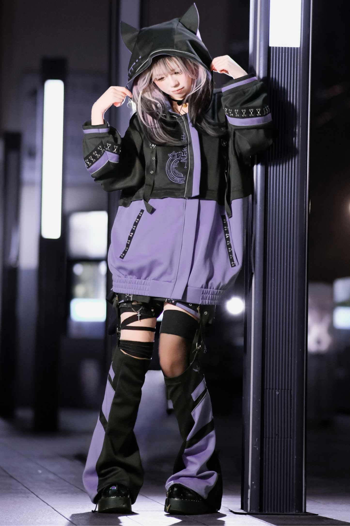 【天使界隈】サイバーテクノロジージャケット+ショートパンツ+レッグカバー