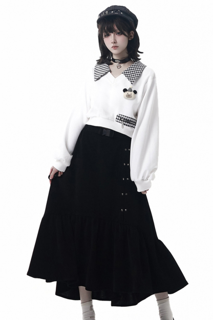 Leather jacket + shirt + long pants + sweatshirt + skirt