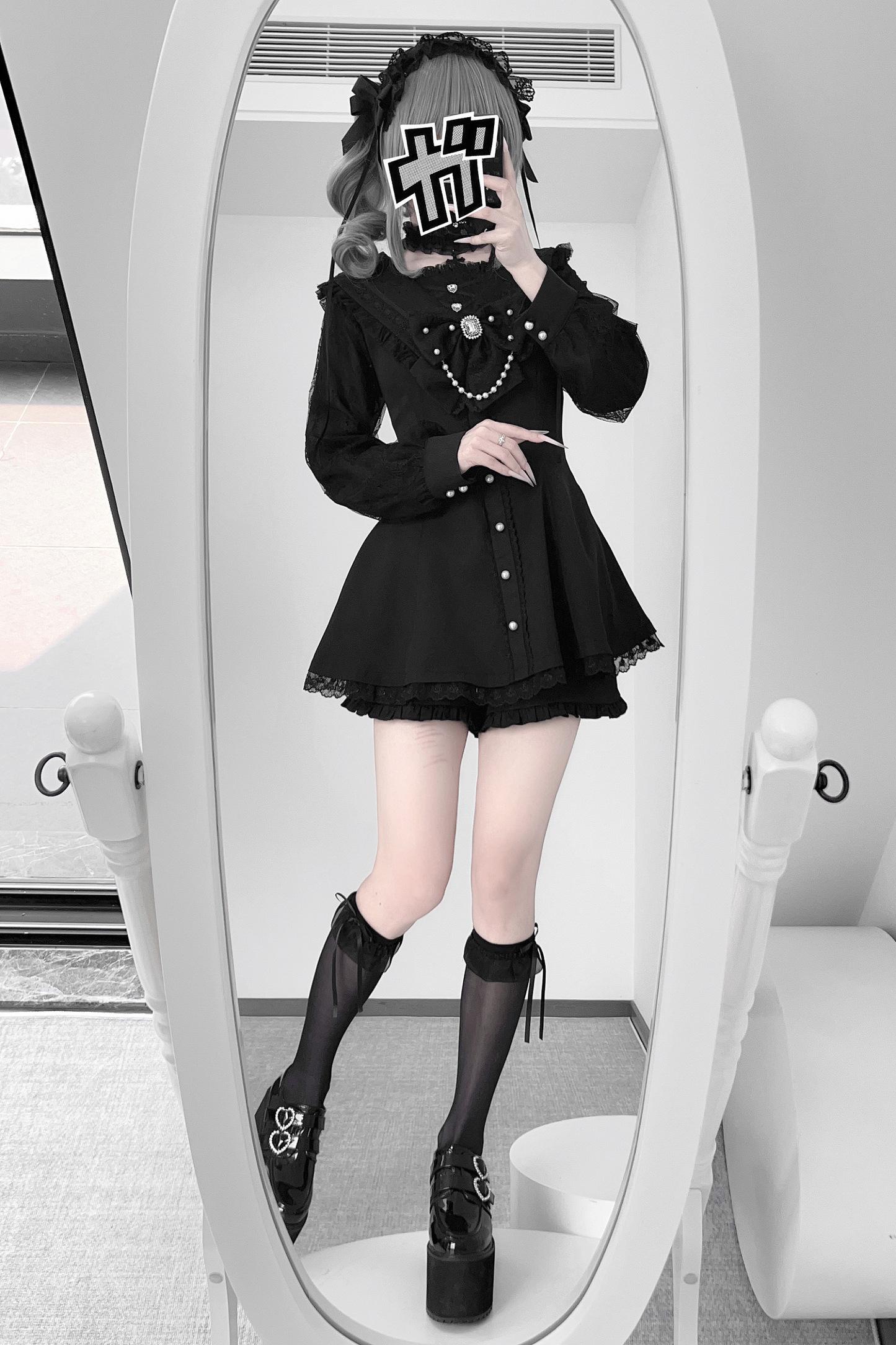 Jen Sweetheart Peplum Top + Shorts