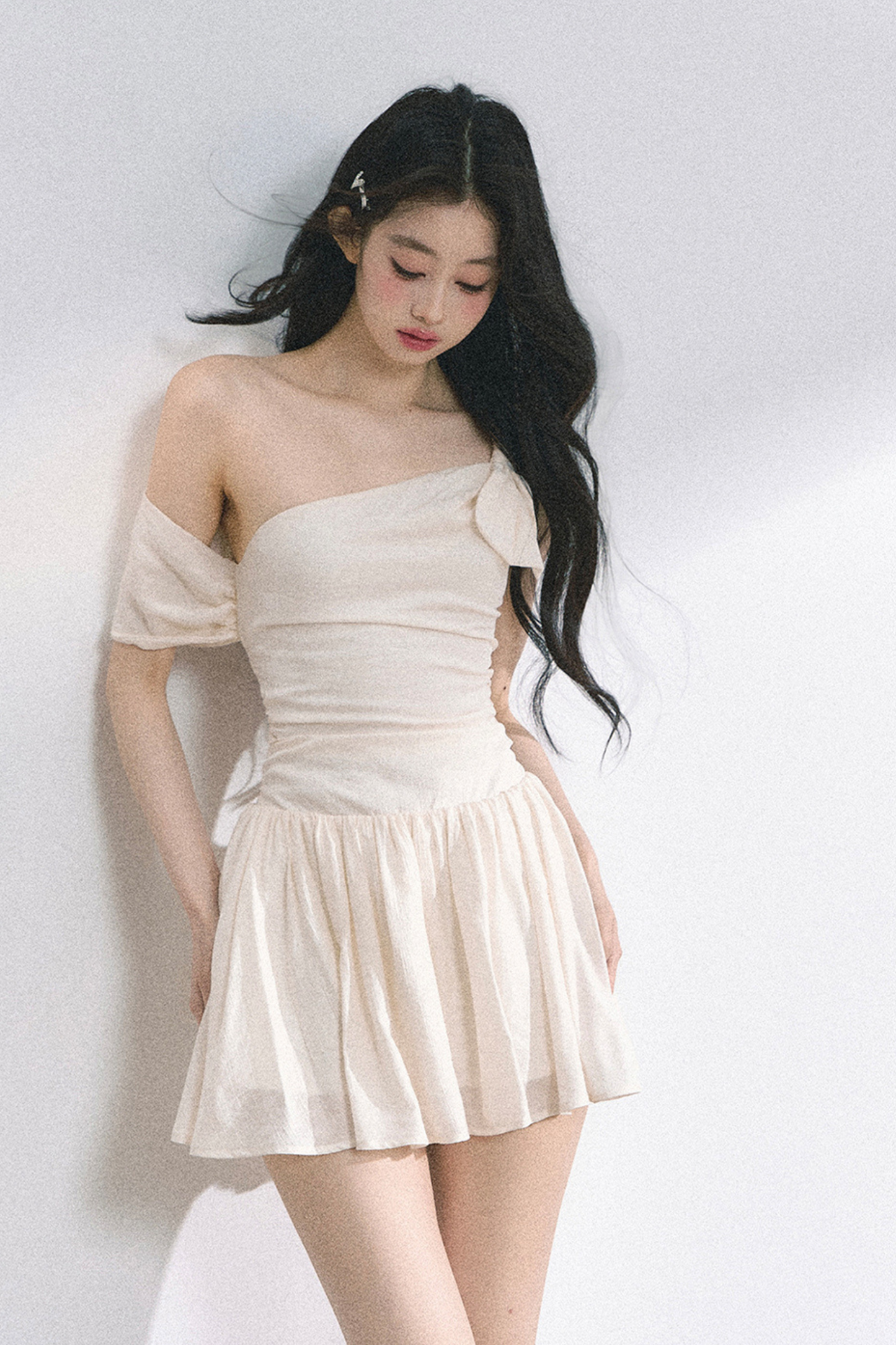 Sweet girly off-the-shoulder dress