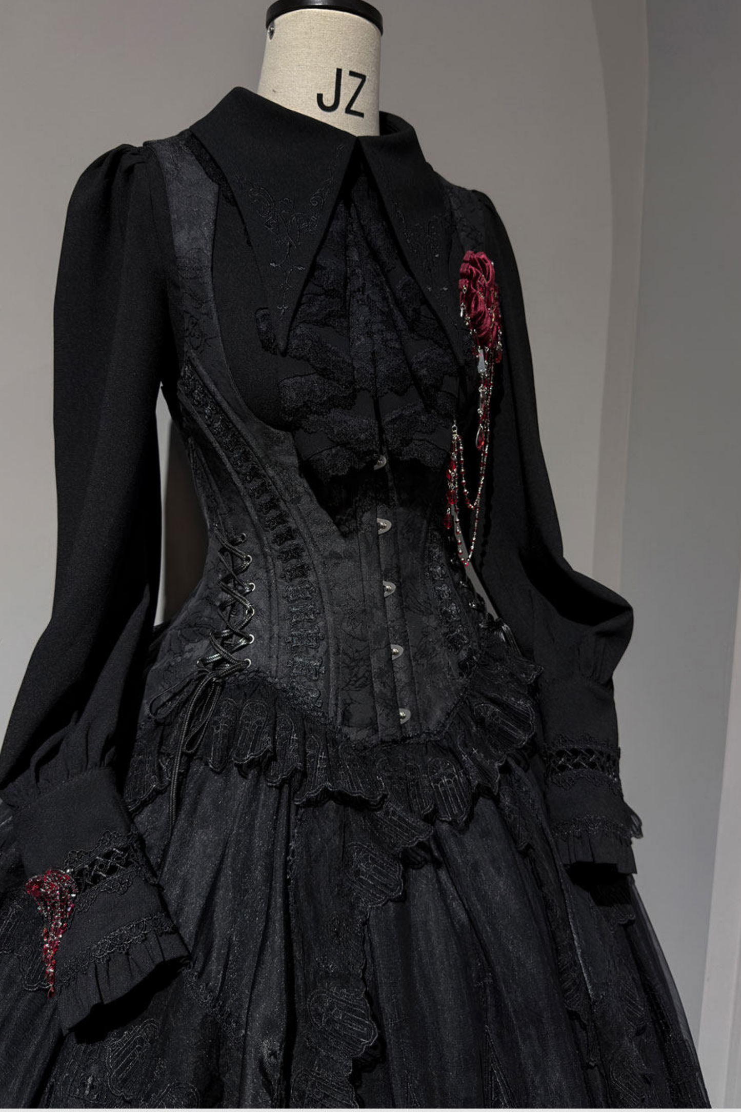 【4月19日预售截止】哥特蕾丝连衣裙+胸衣+裙子+上衣+发带+帽子+胸针