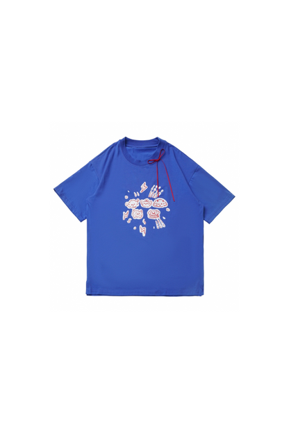 Graffiti T-shirt + Big Swing Check Skirt