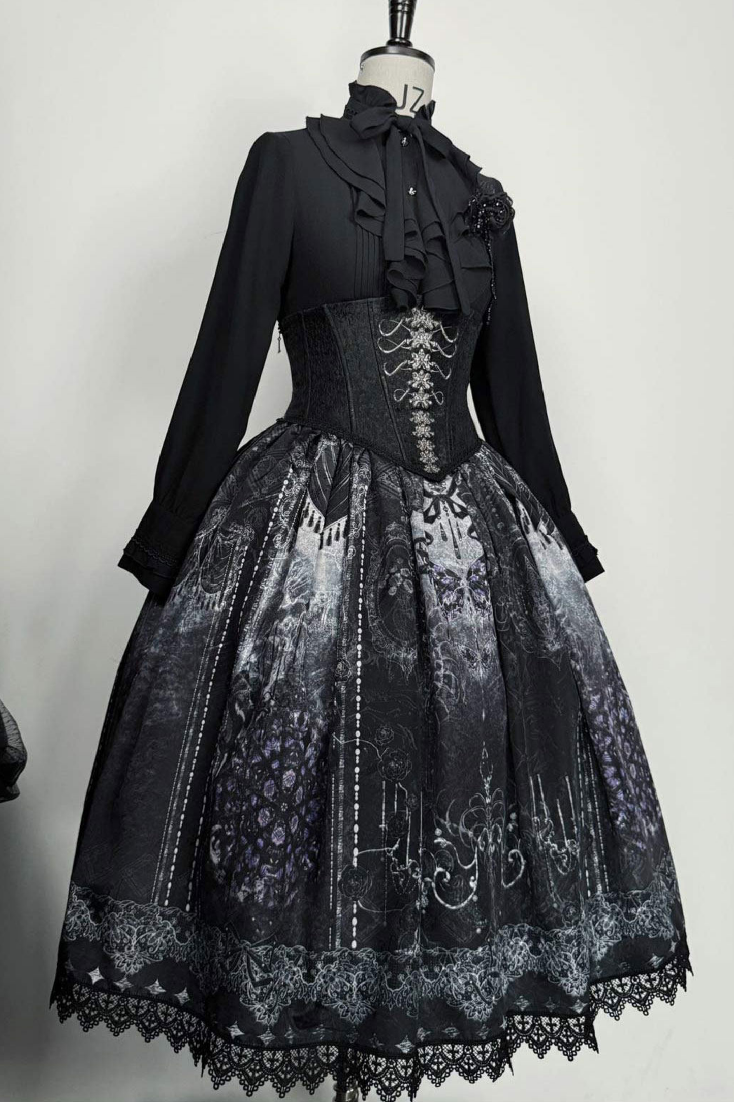 エレガントゴシックロリータジャンパースカート+ジャケット+スカート+シャツ+コルセット+アクセサリー