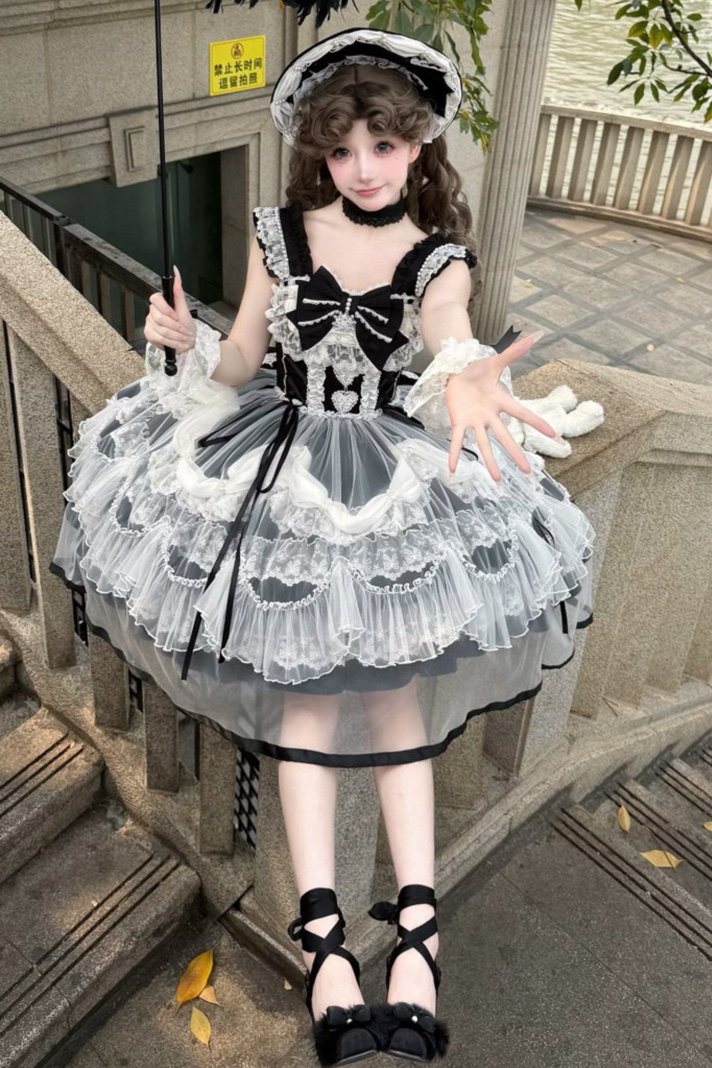 スイートフリルケーキロリータドレス