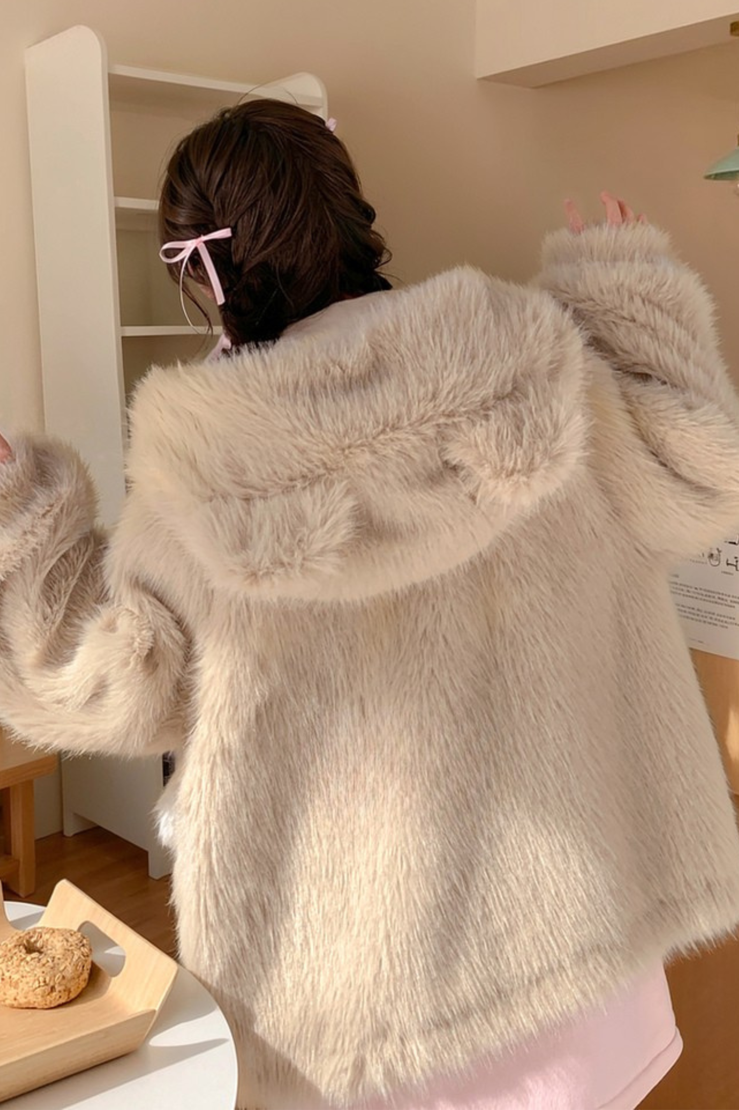 ベアファーフードコート