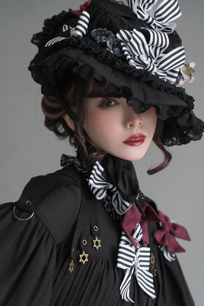 [Reservation product] Oriana retrovintage gothic elegant shirt + fish tail skirt