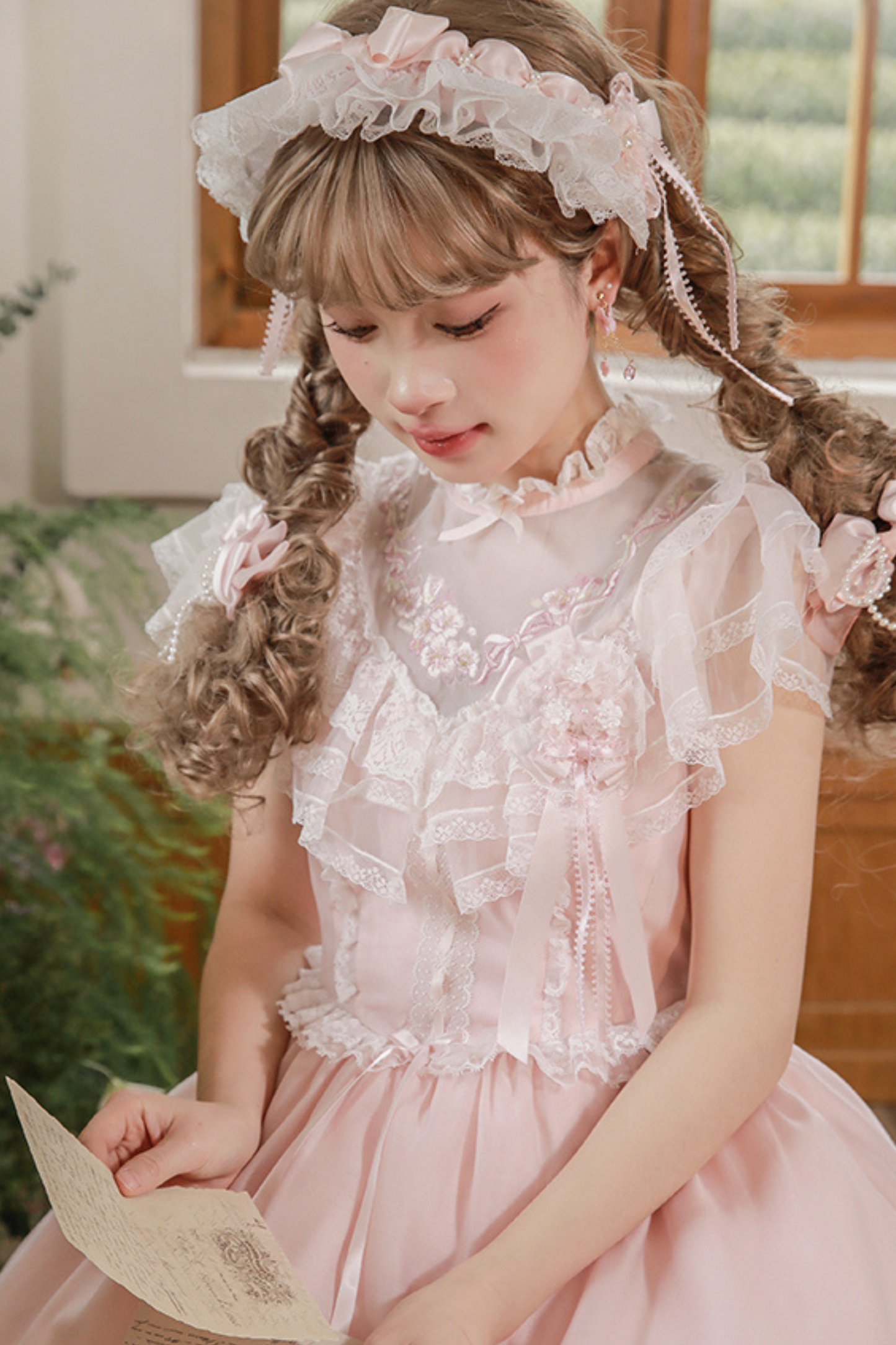 Cherry blossom color sweet princess Lolita dress + doll color top + sheer cardigan + apron