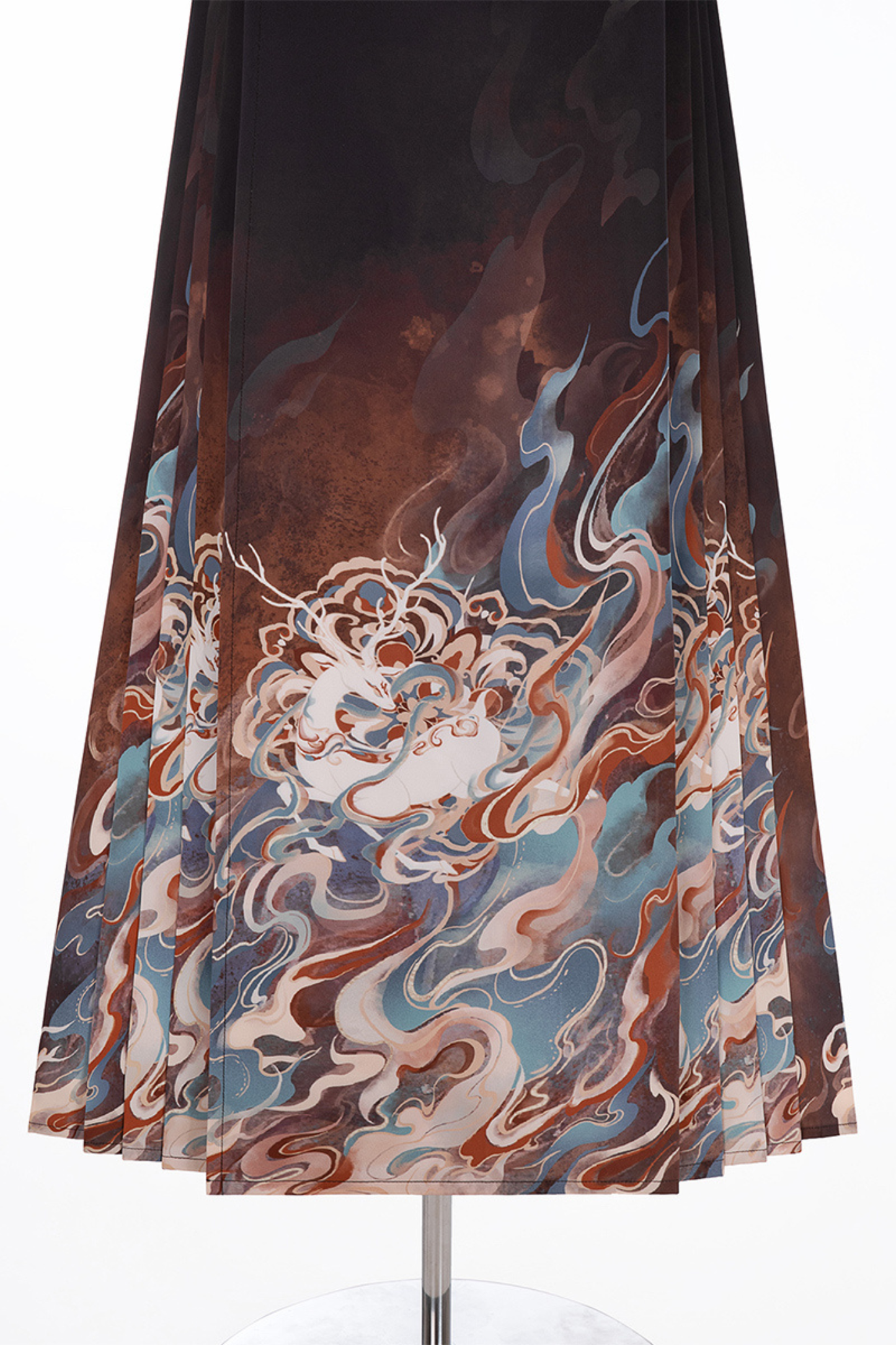 Dark chic retro top + long skirt