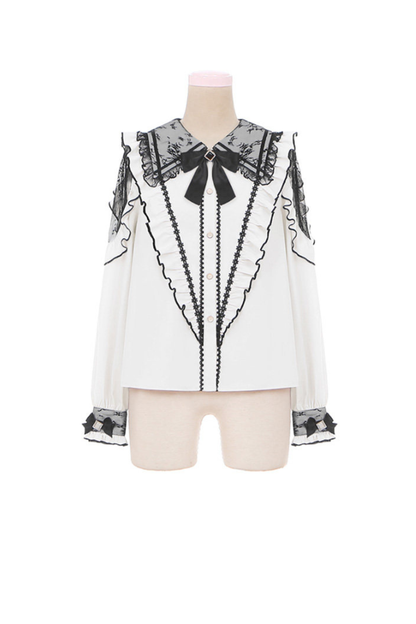 레이스 다크 셔츠 + 플레어 스커트