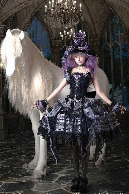 [Reservierungsschluss 29. August] Accessoires der dunkelgotischen Schmetterlingsserie in Lila x Schwarz (prächtiger Hexenhut, Haarband mit Schleier, Handgelenkmanschetten, Paar Haarclips, Rückenschleppenband)