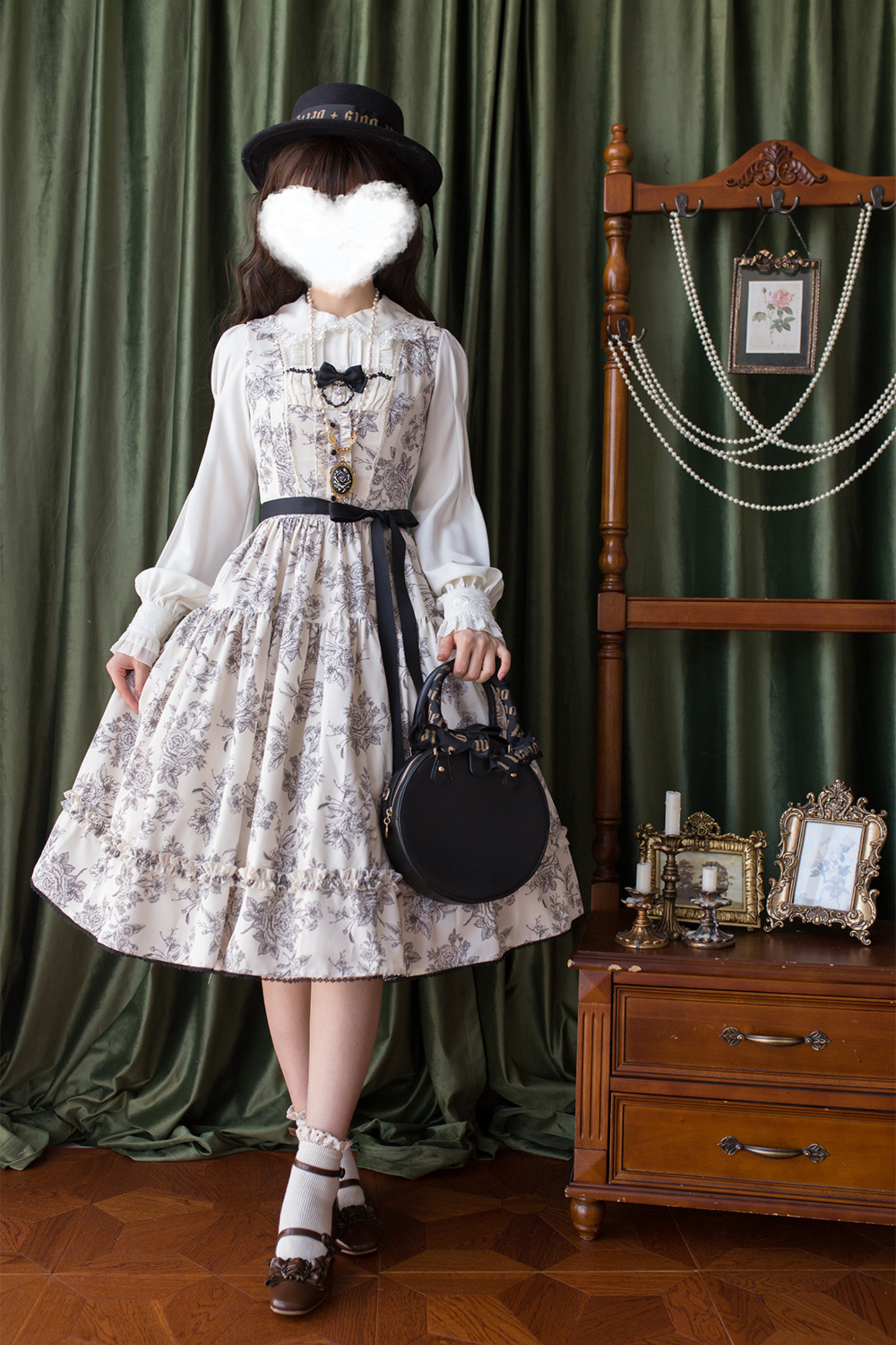 Sketch Wild Rose Elegant Lolita Jumperskirt