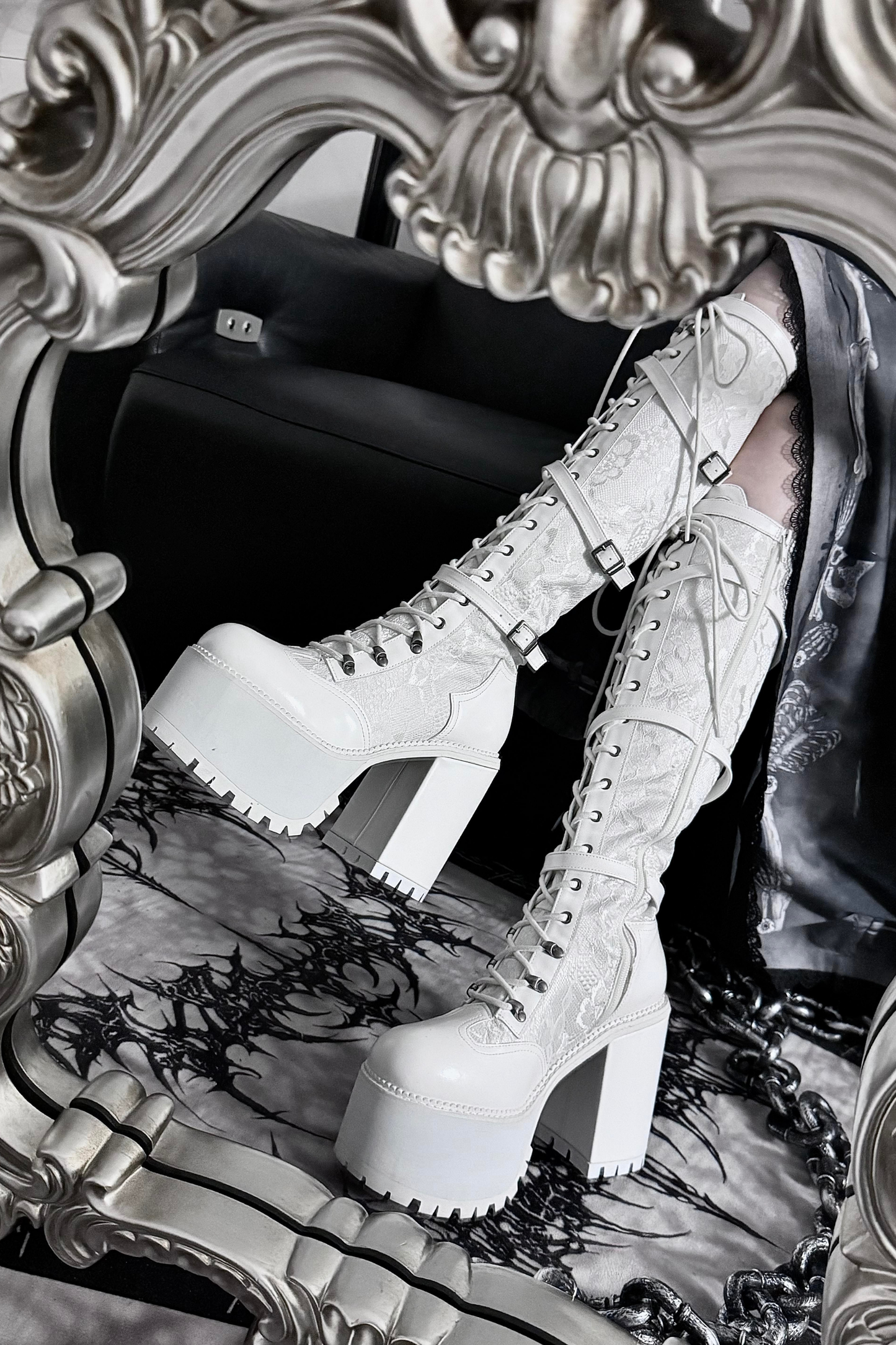 【4月4日予約締切】レースゴシックスエードレースアップブーツ