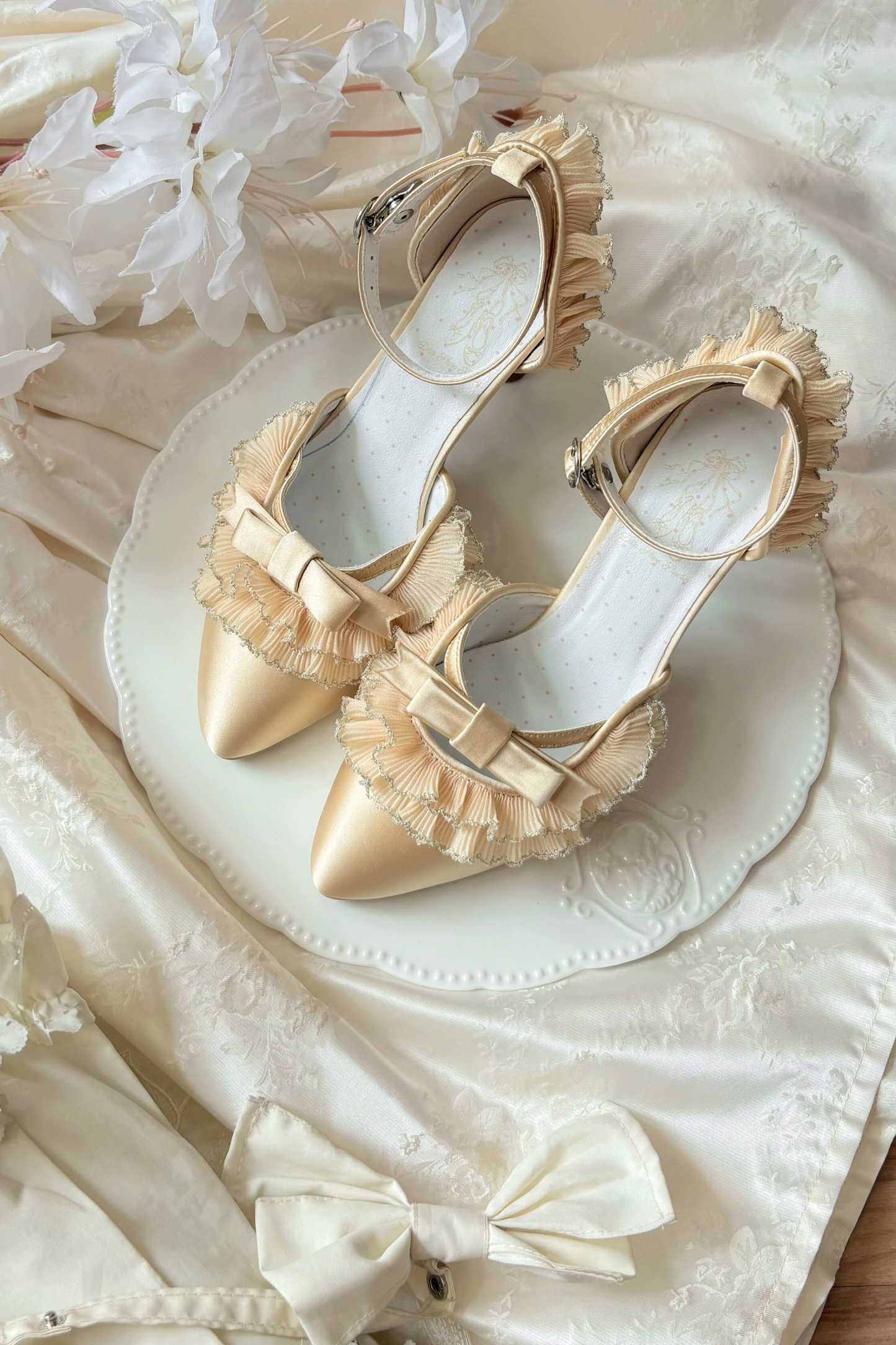 エレガントポインテッドトウロリータシューズ