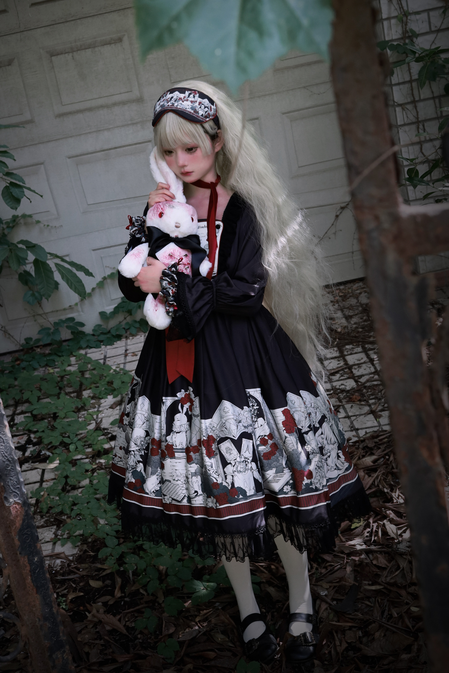 暗闇のアリスドールロリータドレス