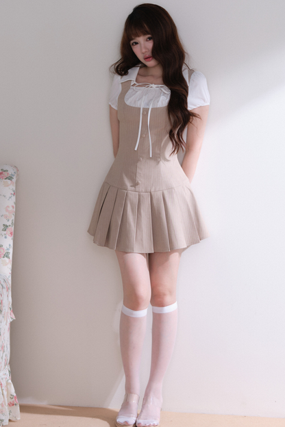 Robe à plis douce
