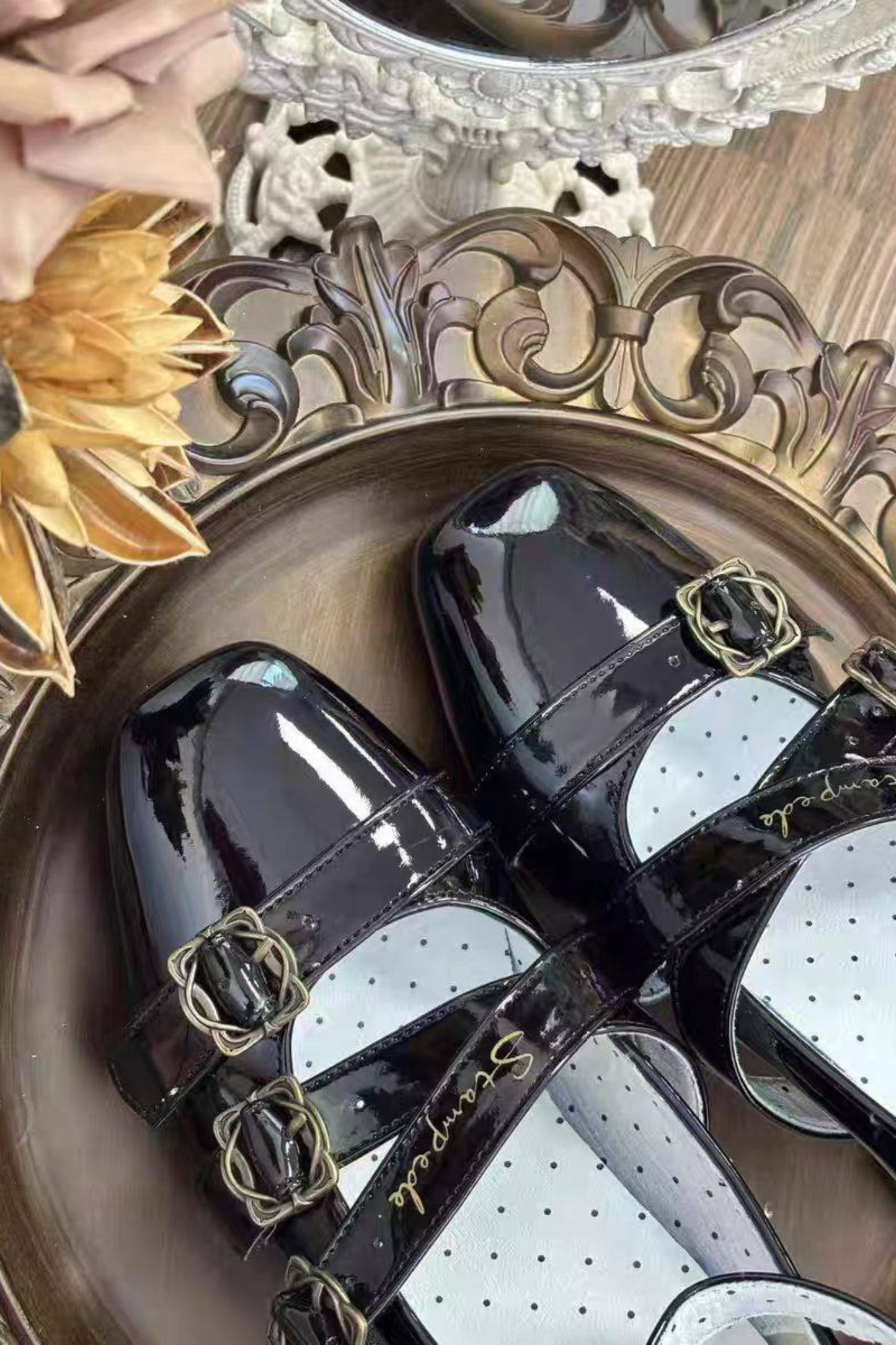 レトロロリータスクエアヒールシューズ