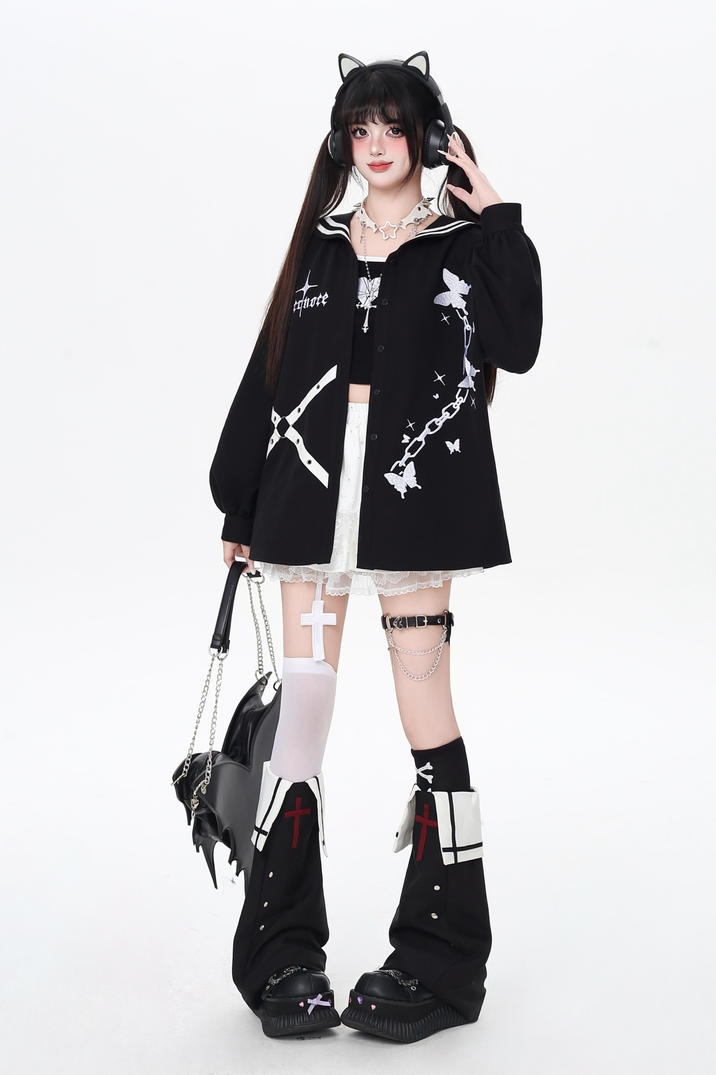 ダークレースアップセーラーシャツ