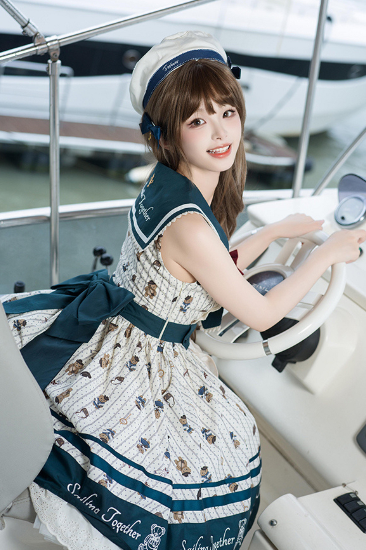Jasmine Bear Marine Design Jumperskirt + Short Outerwear
