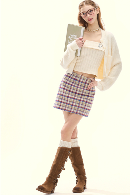 ミルキーホワイトミンクニットカーディガン+タイトスカート