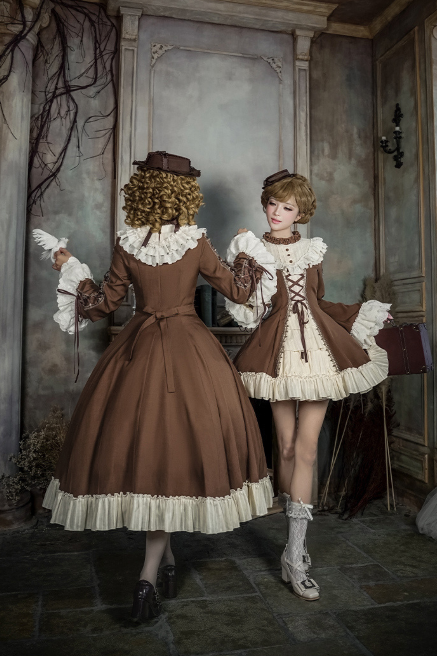 レーススタンドカラーフレアスリーブツインドールロリータドレス+カラー+ハット