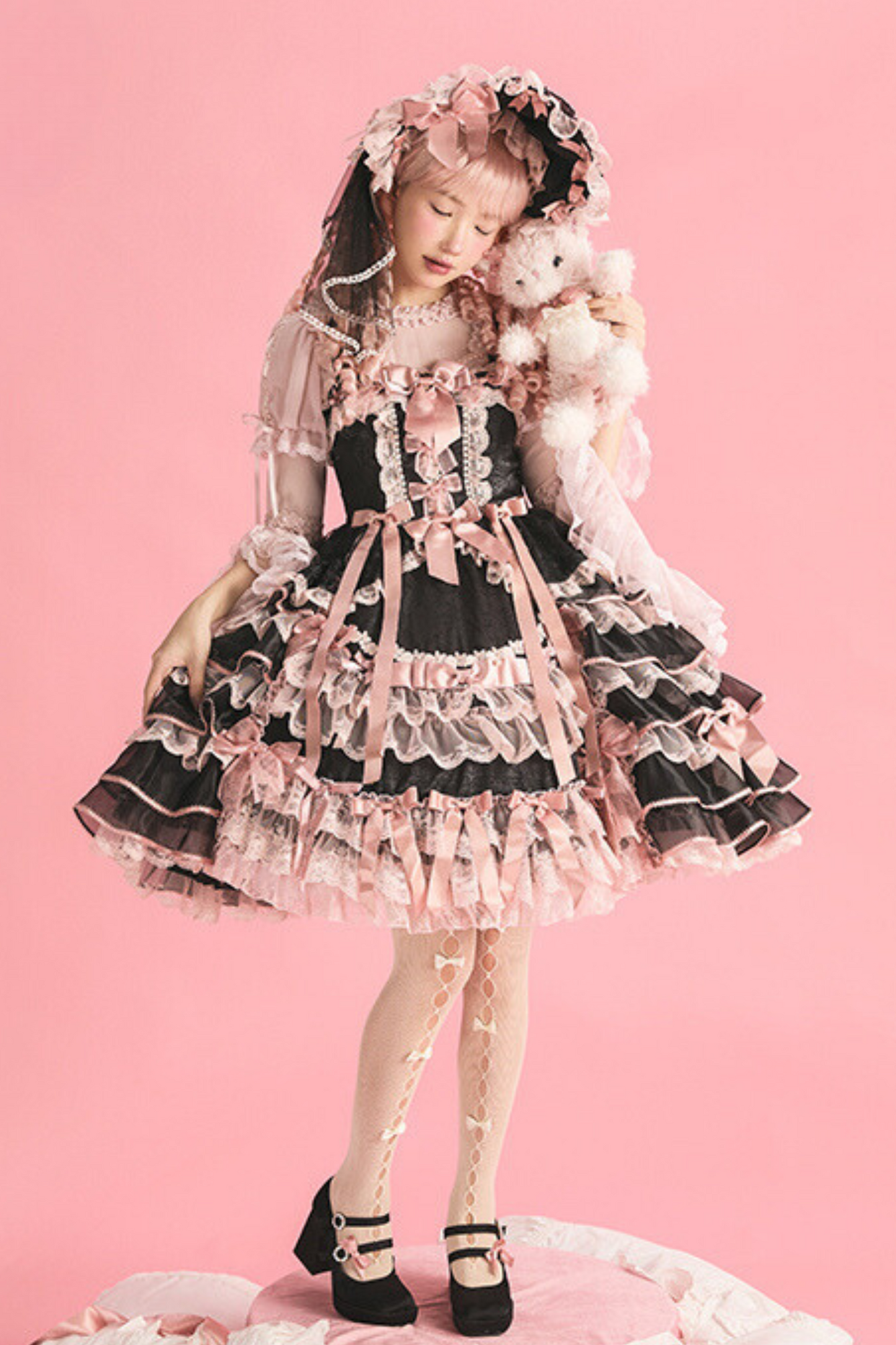 [Reservation deadline on October 18] Rose Garden Floral Pearl Ribbon Tulle Dress