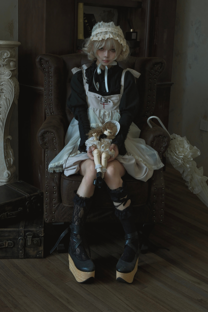 ゴシックバルーンサスペンダードレス