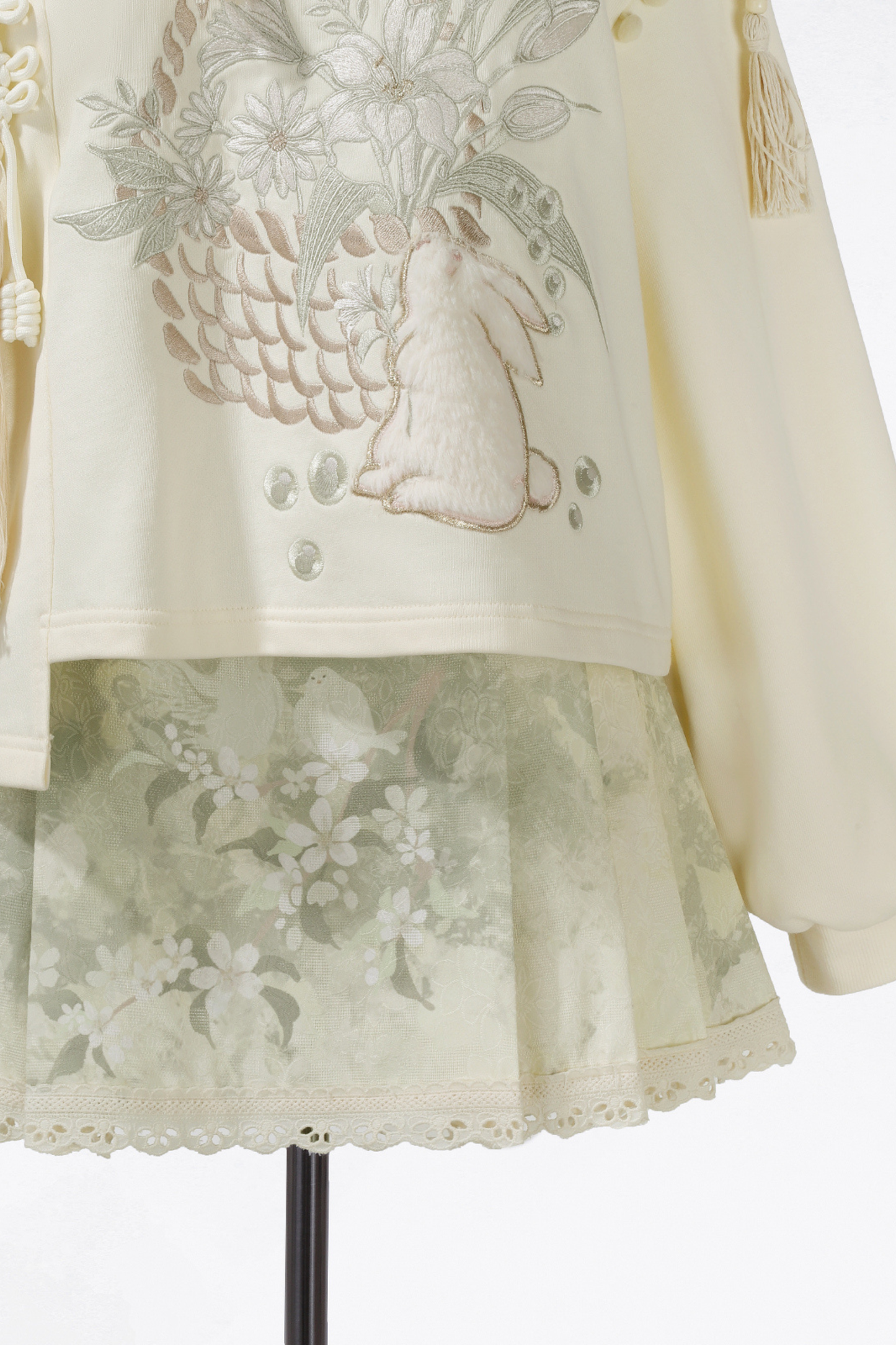 China Sweatshirt + Half Skirt