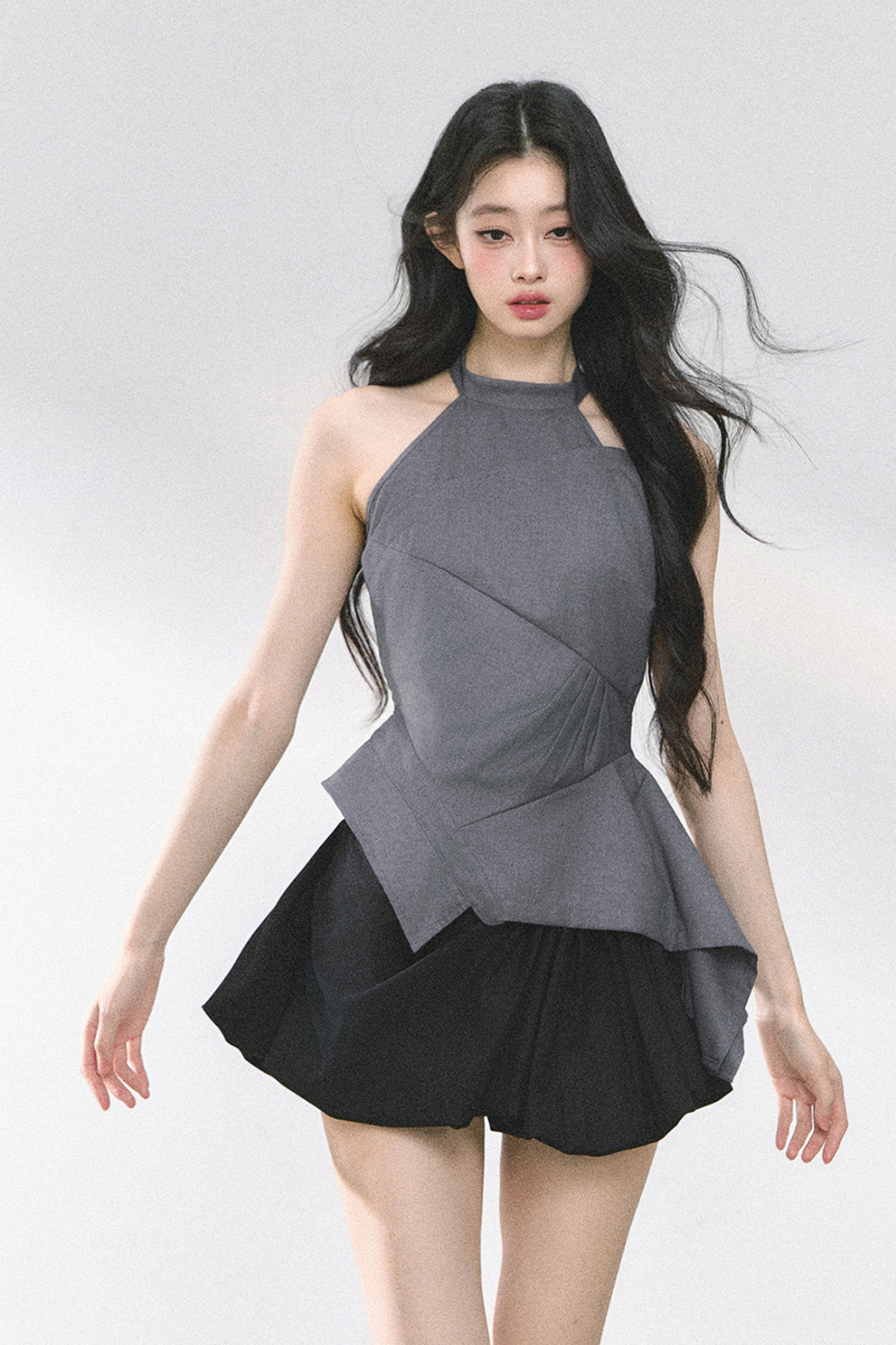 フレンチホットティーホルターネックトップス