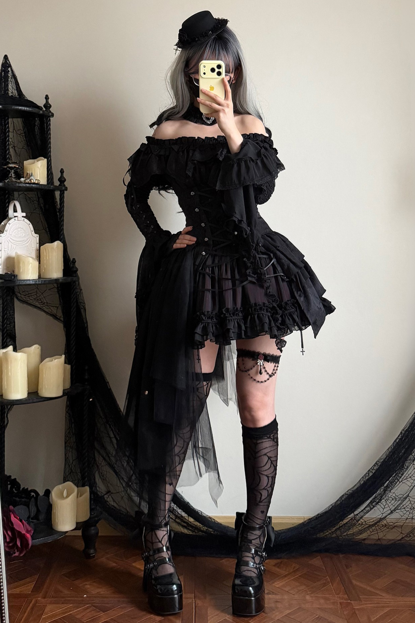 [Deadline for reservations: December 26th] witch's condition Gothic Lolita Off-Shoulder Top + Skirt + Full Set