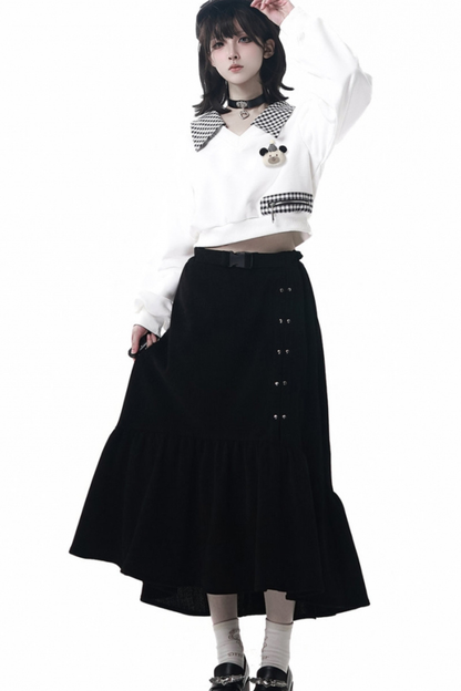 Leather jacket + shirt + long pants + sweatshirt + skirt