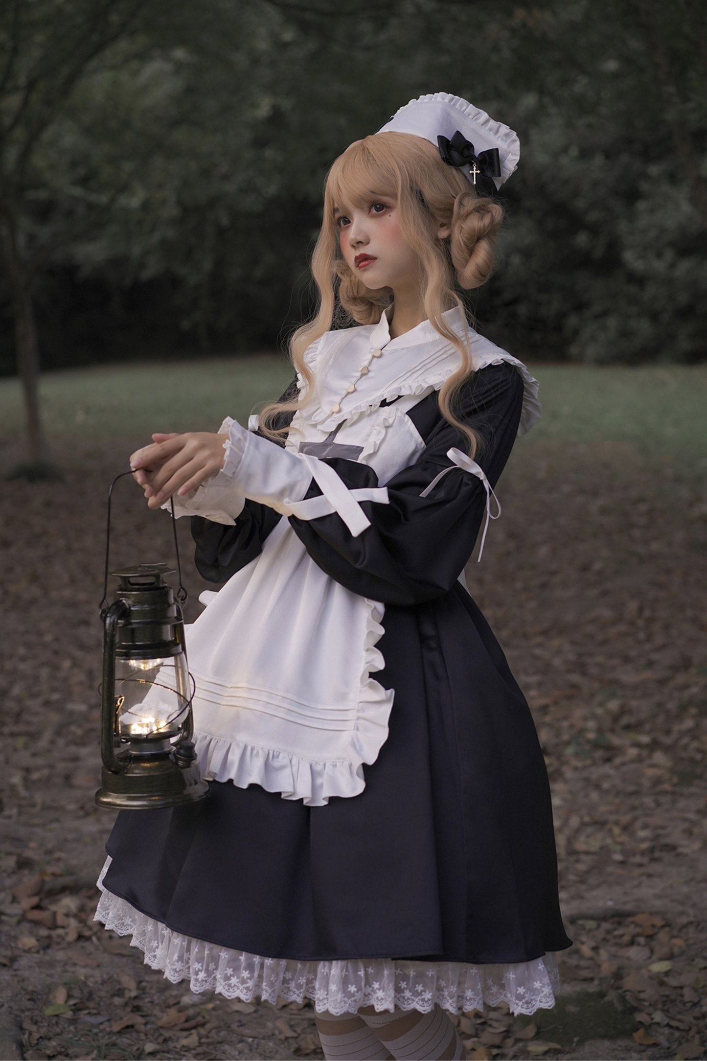 ランタンエンジェルメイドロリータドレス＋エプロン＋つけ襟