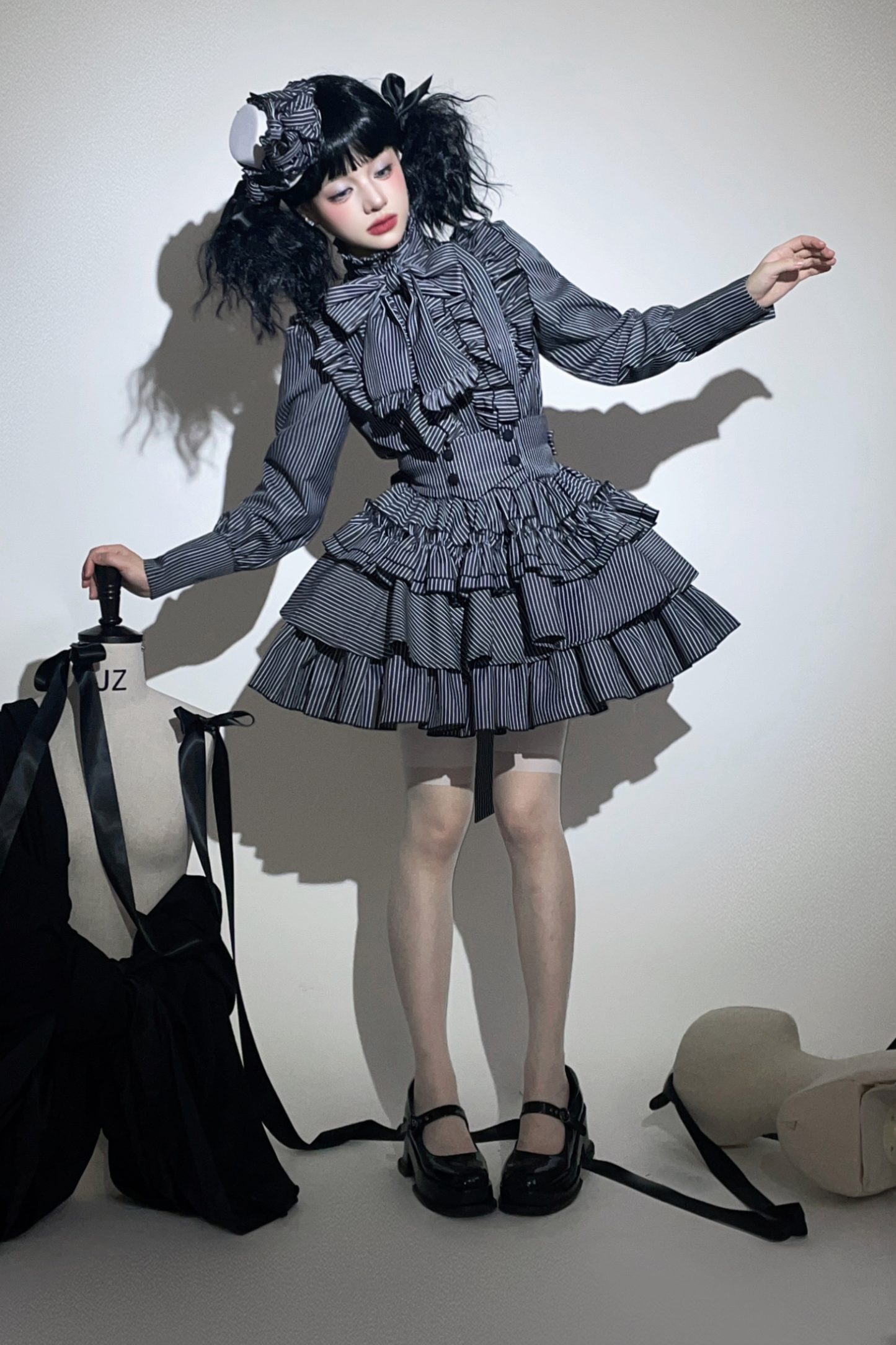 ストライプゴシックロリータシャツ+ケーキスカート