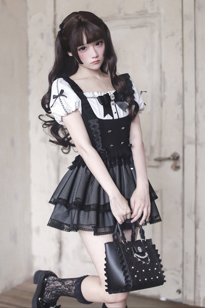 Ecomi Satin-Lagenkleid