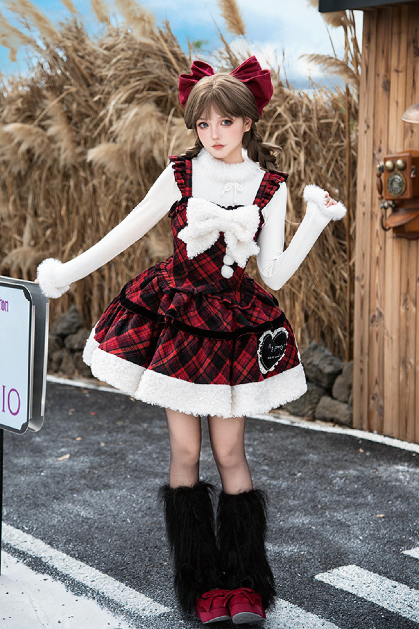 チェックドールジャンパースカート+リボンブローチ+ピン+ラブブローチ+ショール+トップス+レッグカバー