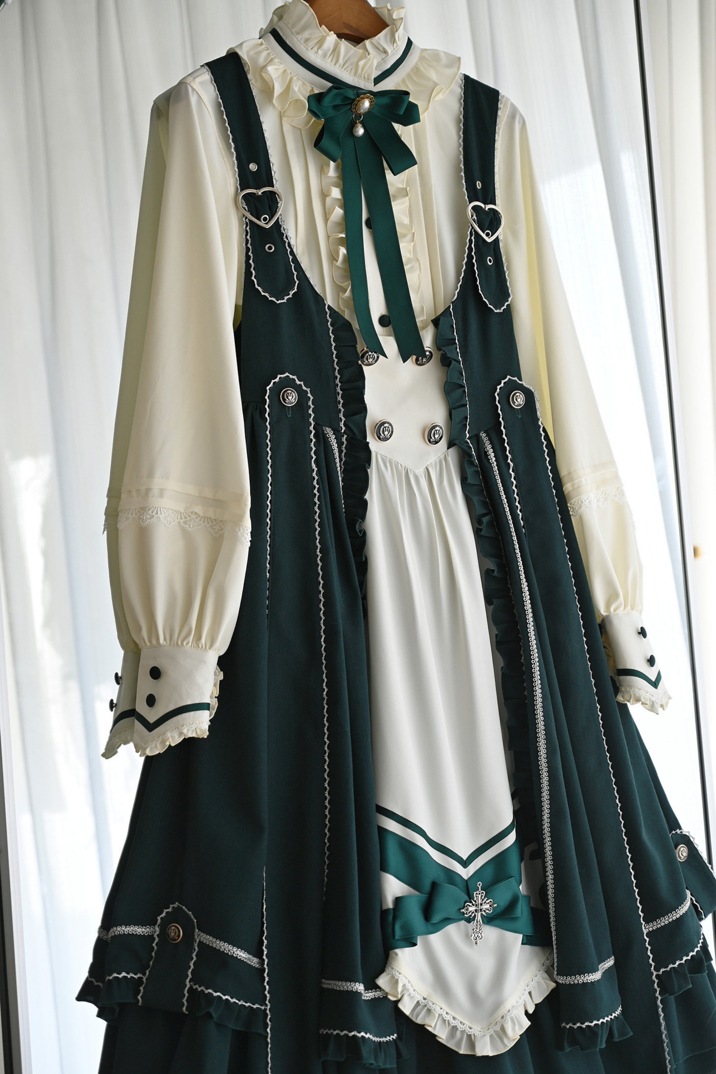 Miaustar Akademie Kleid