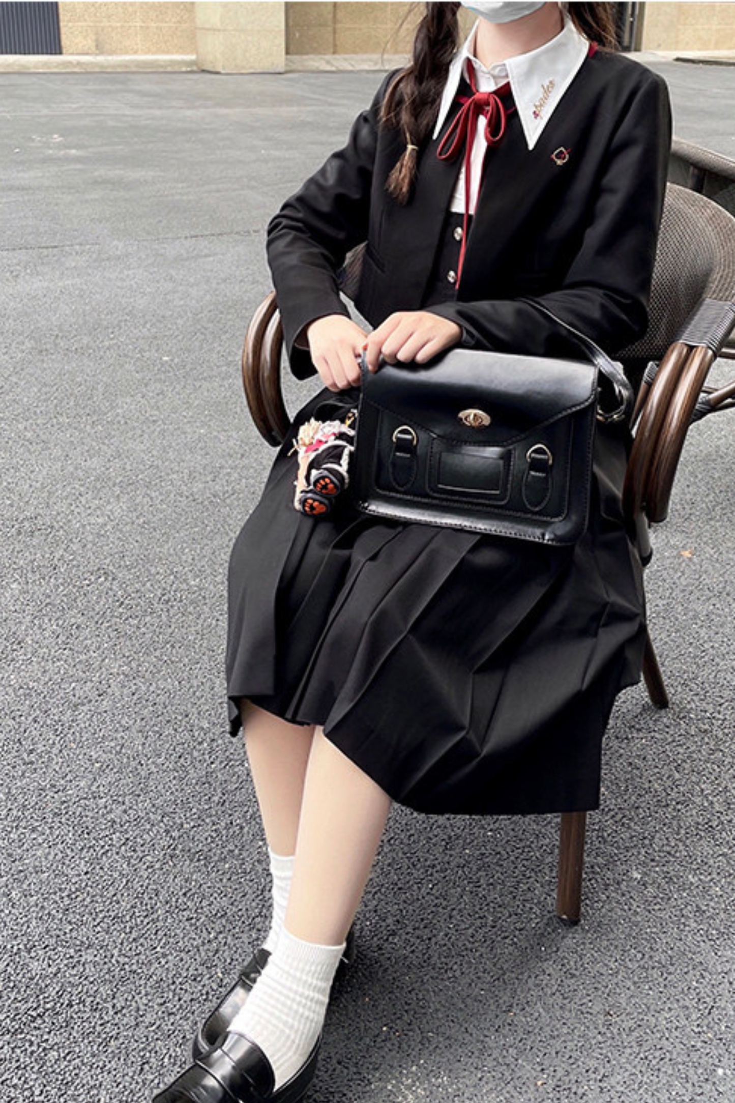 Karo-Collegejacke + Trägerrock + Hemd