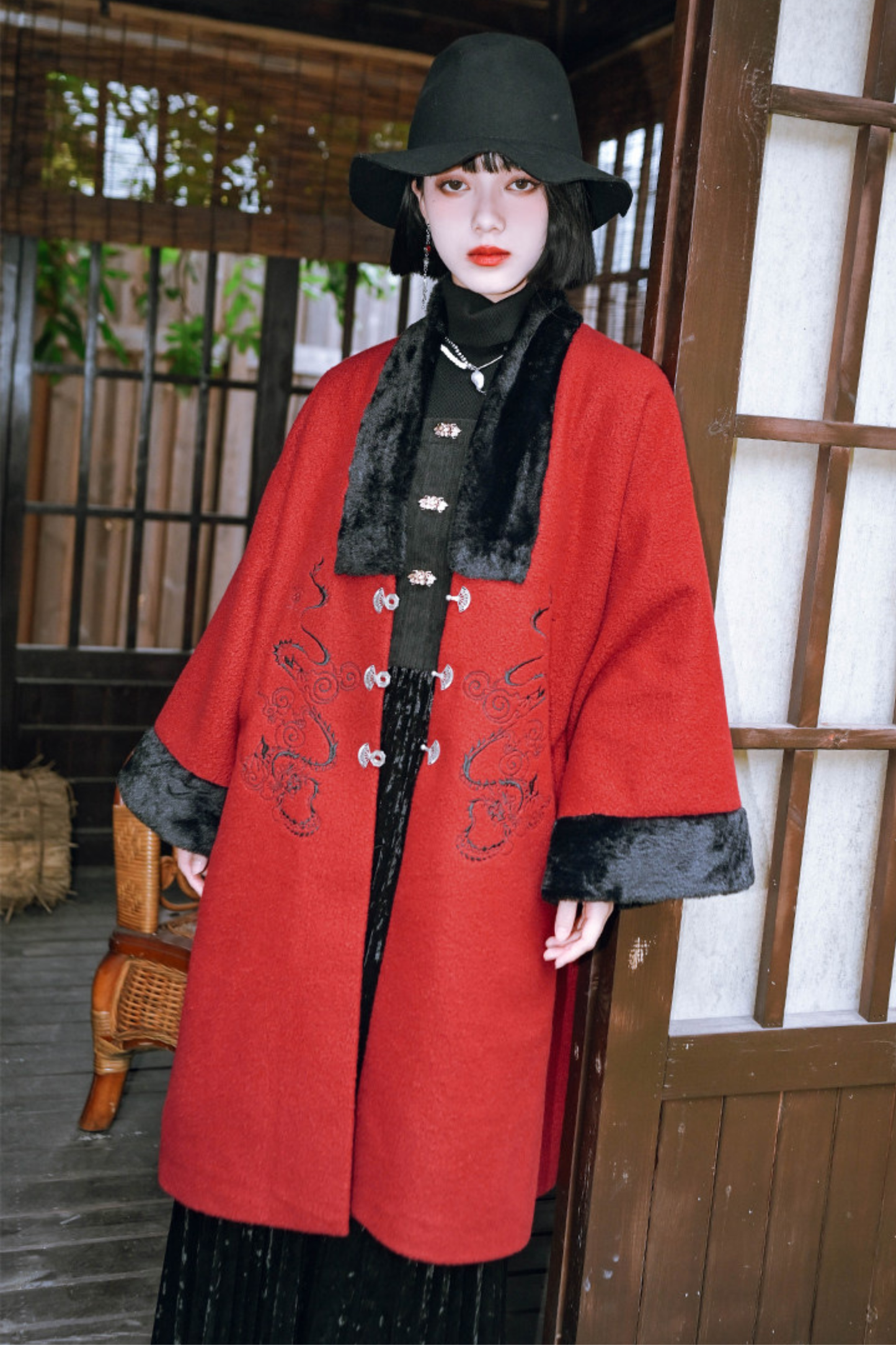 Chinese Dragon Motif Long Cardigan