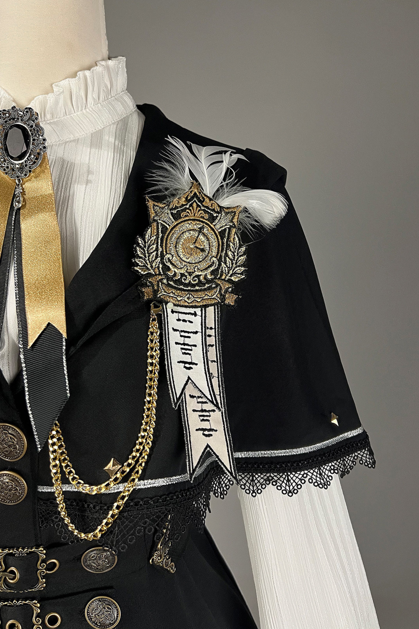 ドラゴンアリアロリータケープコート+トップス+スカート