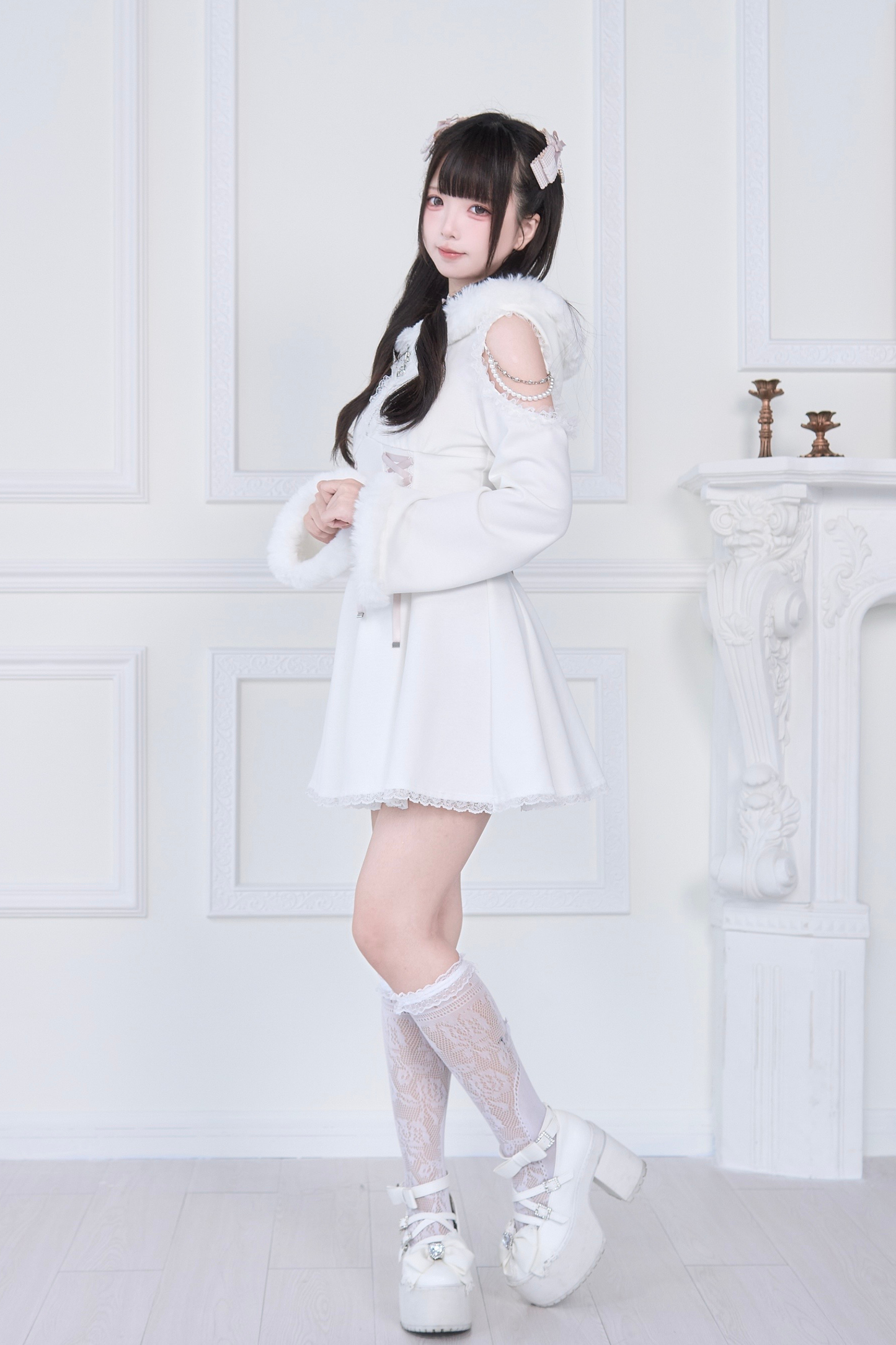 Lace-up Off-the-shoulder Fur Hooded Dress