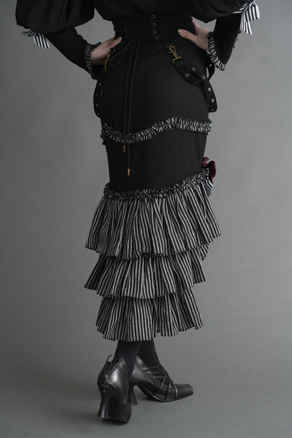 [Reservation product] Oriana retrovintage gothic elegant shirt + fish tail skirt