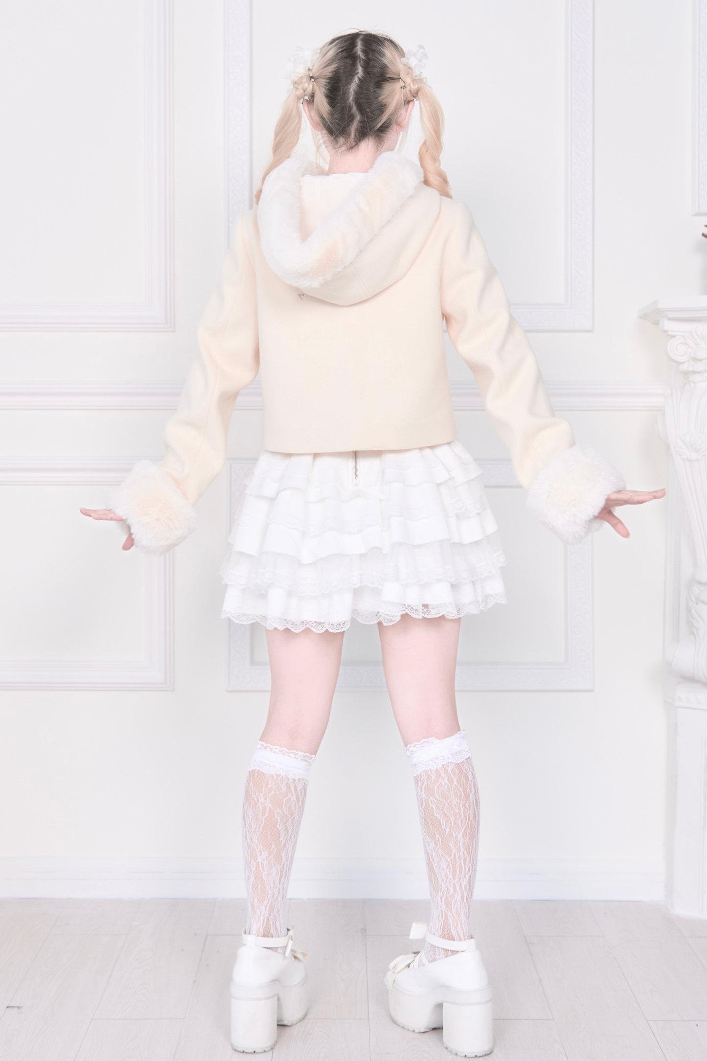 Ribbon Buckle Fur Short Coat