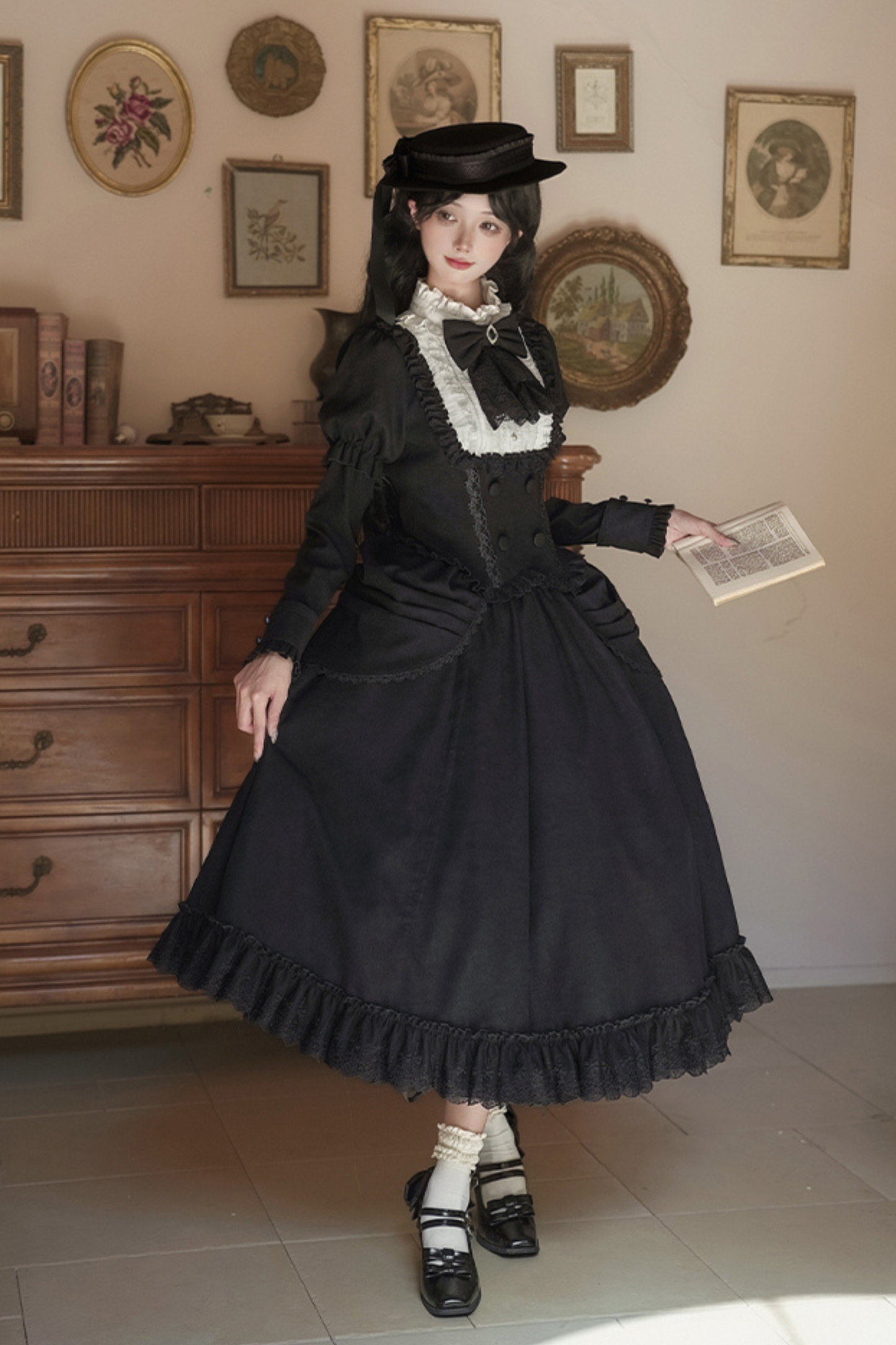 [Reservations] Classical Top + Curtain Skirt + Ribbon Collar + Hat