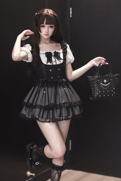 Ecomi Satin-Lagenkleid