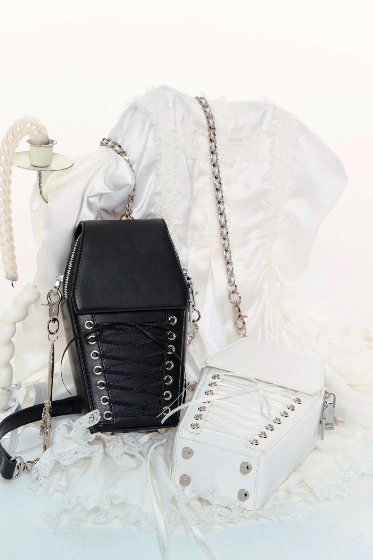 Lace -up cross body bag