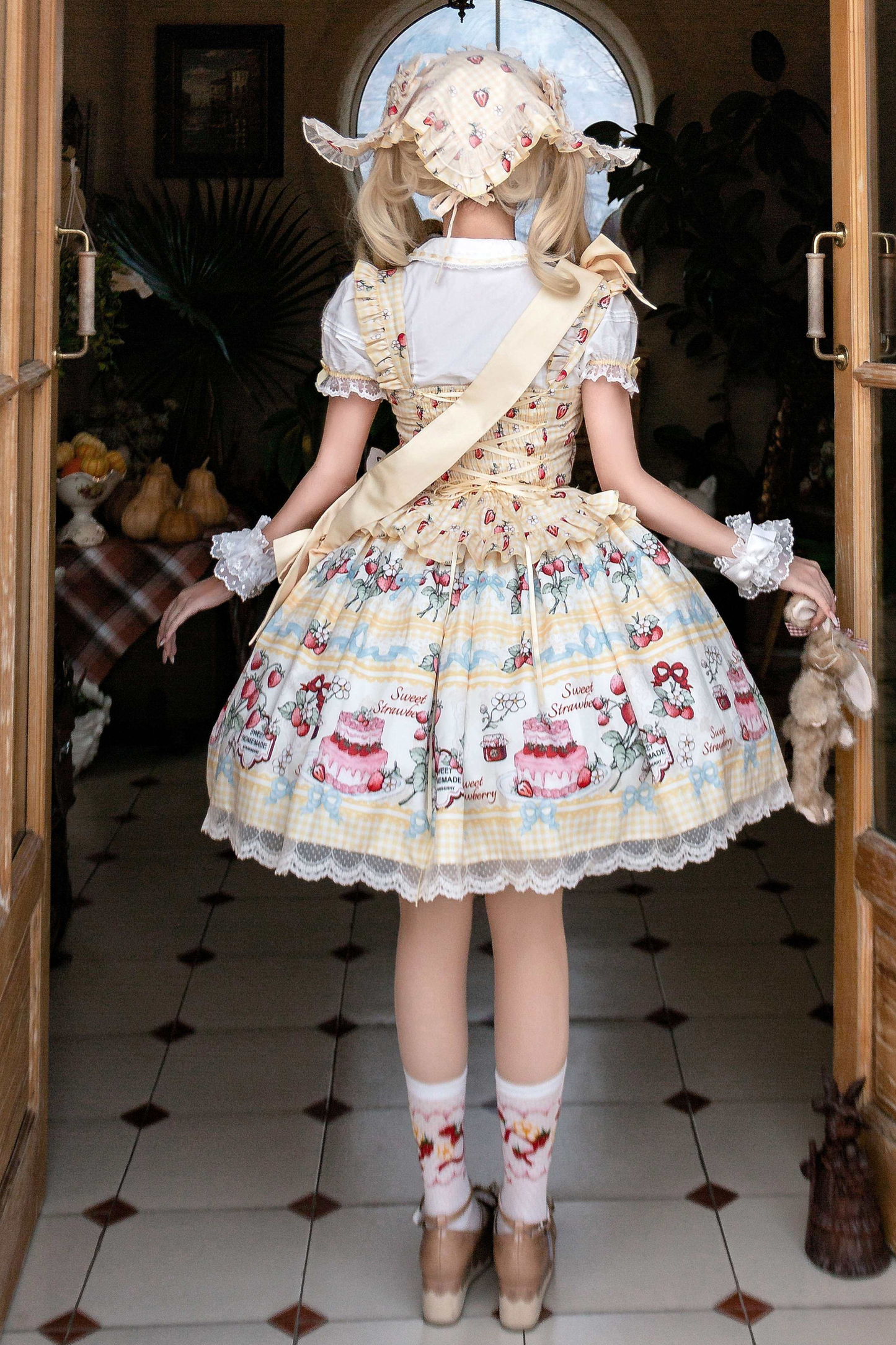 [Vorbestellung bis 14. März] Castle-Strawberry-Süß-Lolita-Hosenträgerrock + Oberteil + Unterhemd + Stirnband + Band